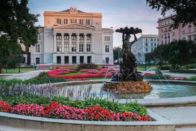 Fancy 2 Bed Condo In Riga Centre Bagian luar foto